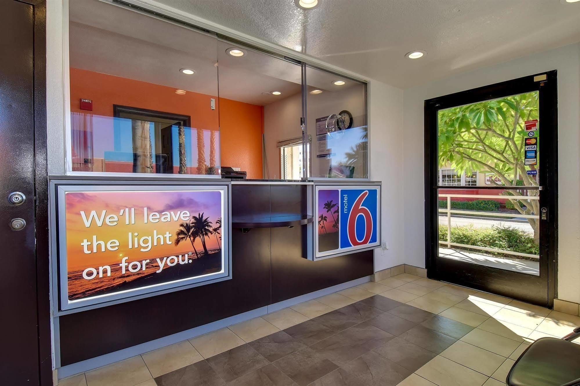 Motel 6-Riverside, Ca - South Eksteriør bilde